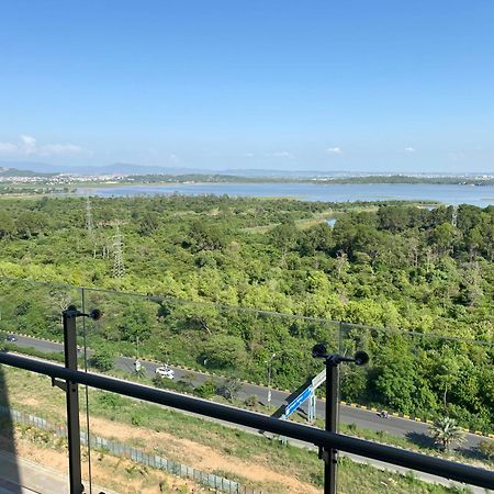One Constitution Avenue - Apartments By Superhost Stays İslamabad Dış mekan fotoğraf