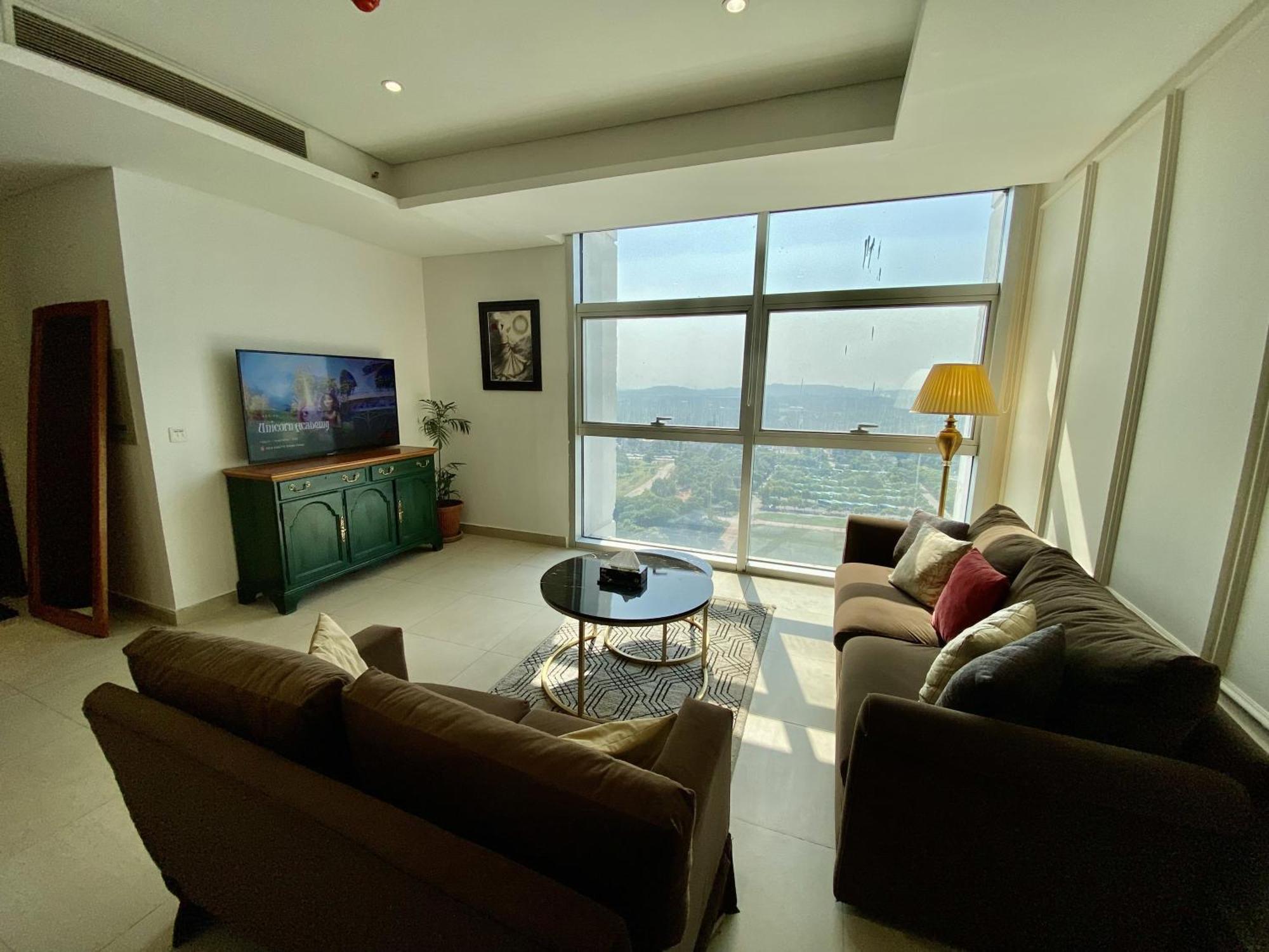 One Constitution Avenue - Apartments By Superhost Stays İslamabad Oda fotoğraf
