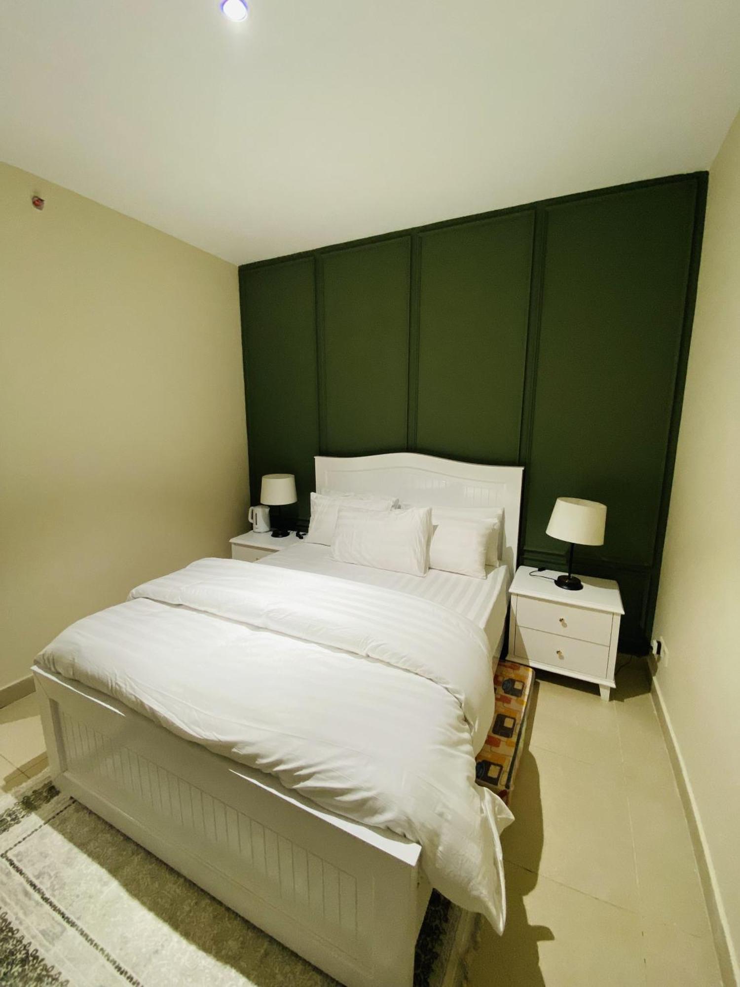 One Constitution Avenue - Apartments By Superhost Stays İslamabad Oda fotoğraf